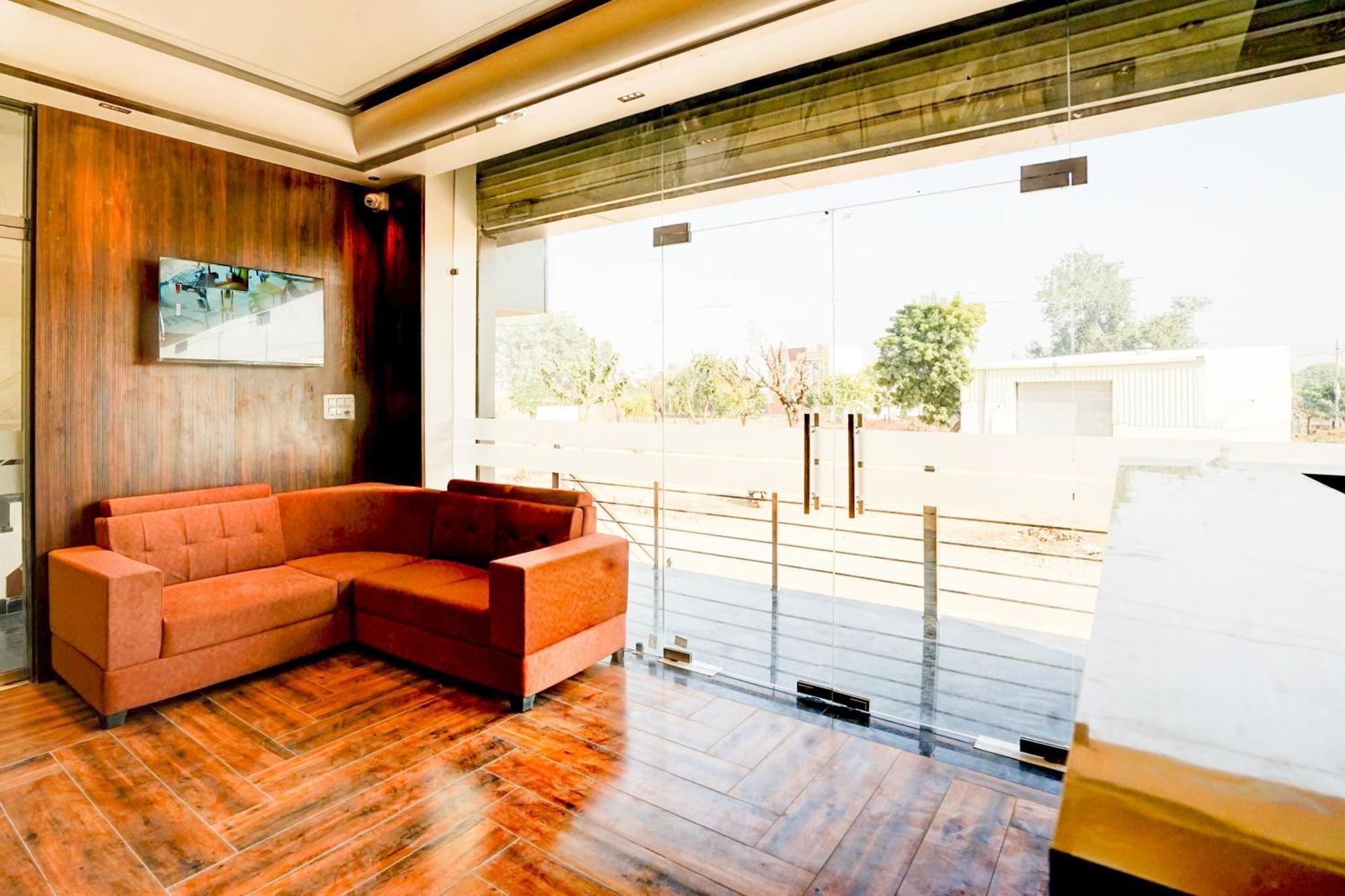 Collection O Golden Sapphire Jaipur Exterior foto